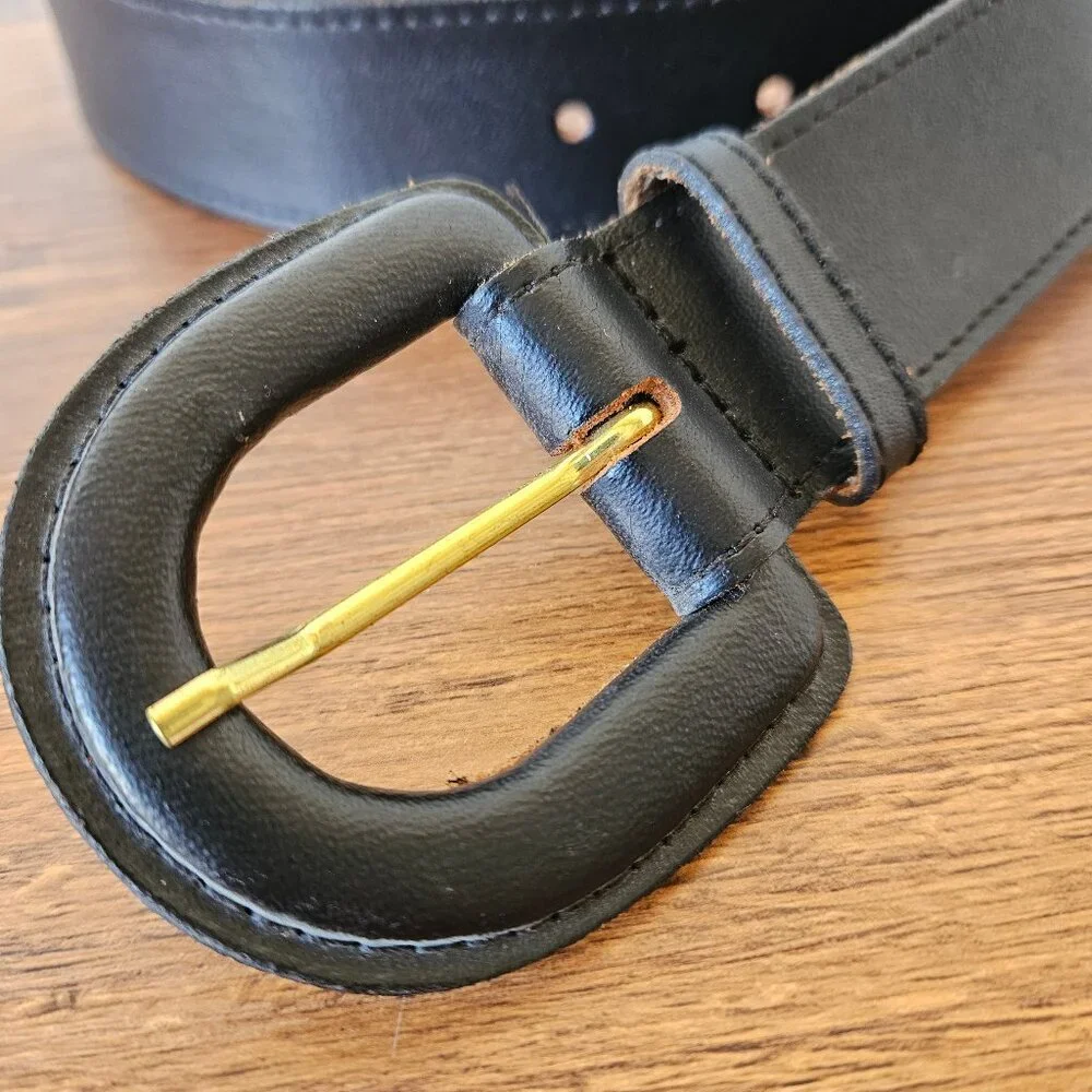 Vintage 80s 90s Black Genuine Leather Horseshoe Womens Belt Size 26/28/S USA‎